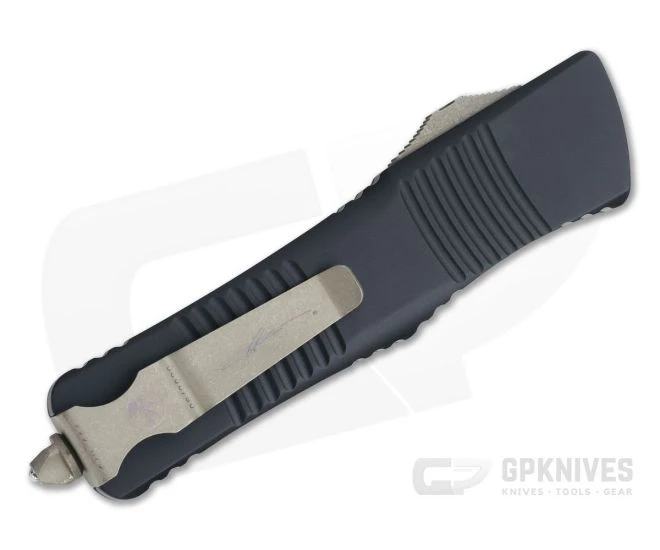 Microtech Combat Troodon Signature D/E Bronzed Standard 204P Carbon Fiber Top OTF Automatic 142-13CFS 2 Microtech Combat Troodon Signature D/E Bronzed Standard 204P Carbon Fiber Top OTF Automatic 142-13CFS - Image 2