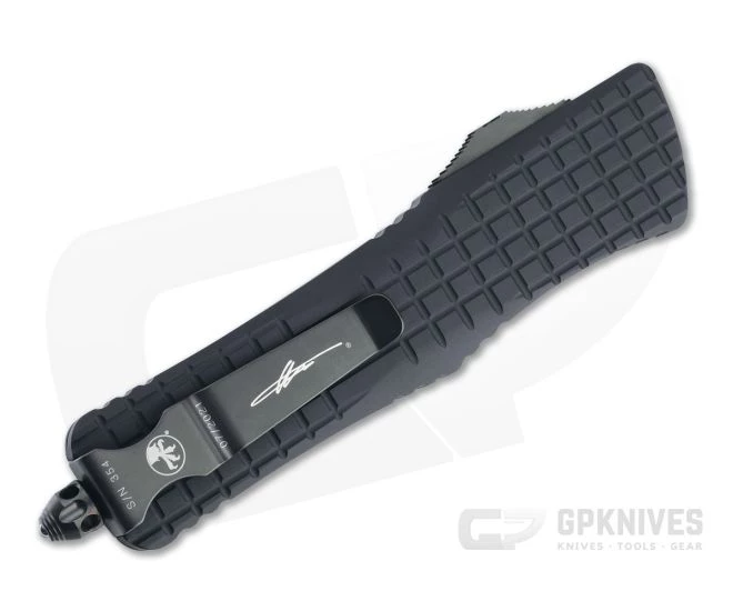 Microtech Combat Troodon Delta Signature Fluted DLC Full Serrated Double Edge Black Frag OTF Automatic Knife 142-3CT-DS 2 Microtech Combat Troodon Delta Signature Fluted DLC Full Serrated Double Edge Black Frag OTF Automatic Knife 142-3CT-DS - Image 2