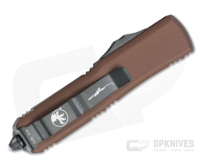 Microtech Signature Tan UTX-85 Black DLC Double Edge Full Serrated 204P OTF Automatic Knife 232-3DLCTTAS 2 Microtech Signature Tan UTX-85 Black DLC Double Edge Full Serrated 204P OTF Automatic Knife 232-3DLCTTAS - Image 2